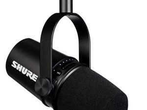 ميكروفون Shure MV7 USB للبث الصوتي والتسجيل والبث المباشر والألعاب ، خرج سماعة رأس مدمج ، ميكروفون ديناميكي USB / XLR معدني بالكامل ، تقنية عزل الصوت ، TeamSpeak & Zoom Certified - أسود